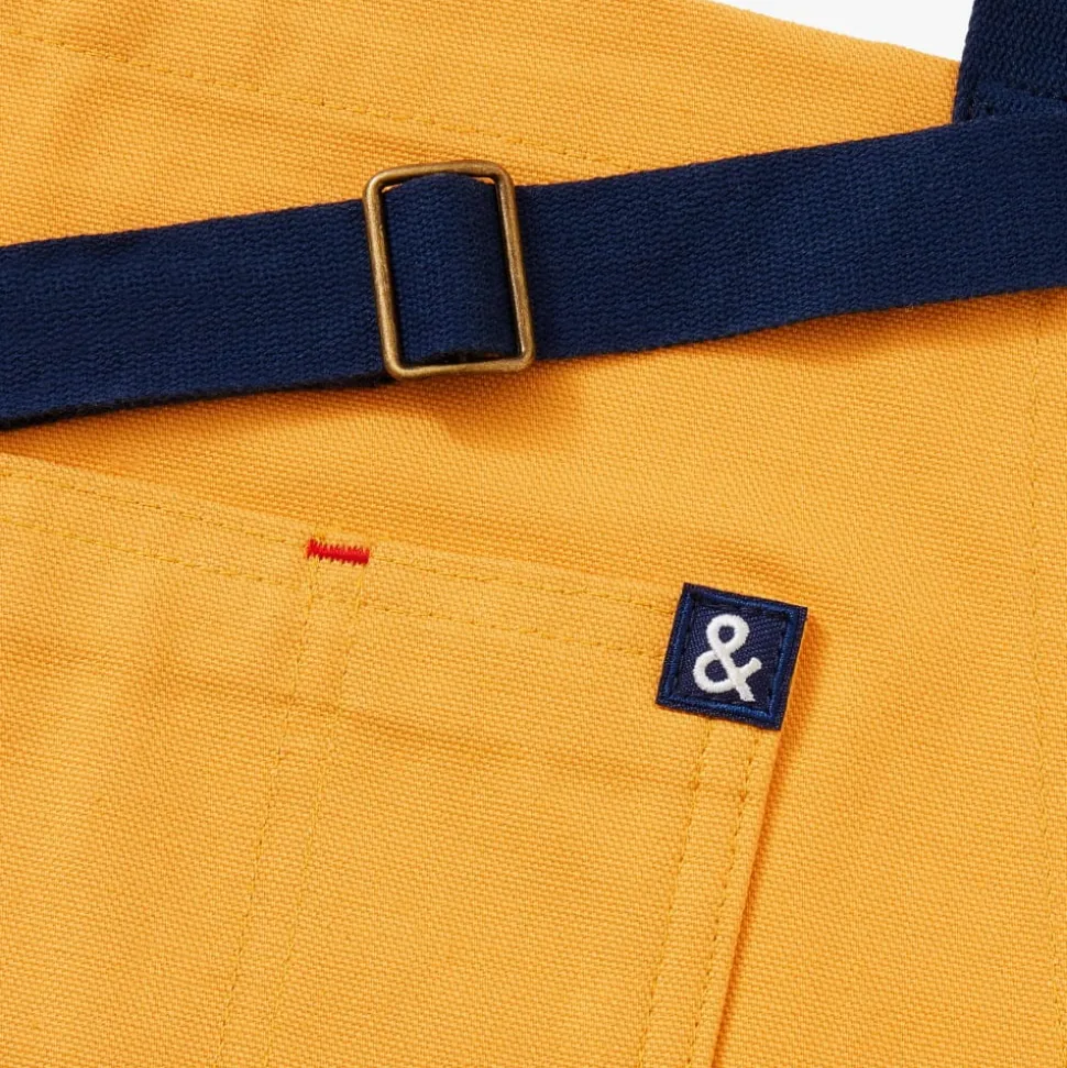 Essential Apron Flags