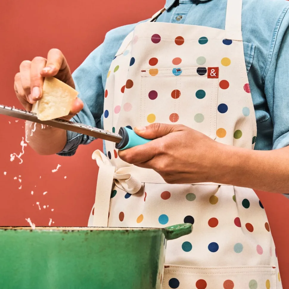 Essential Apron Patterns