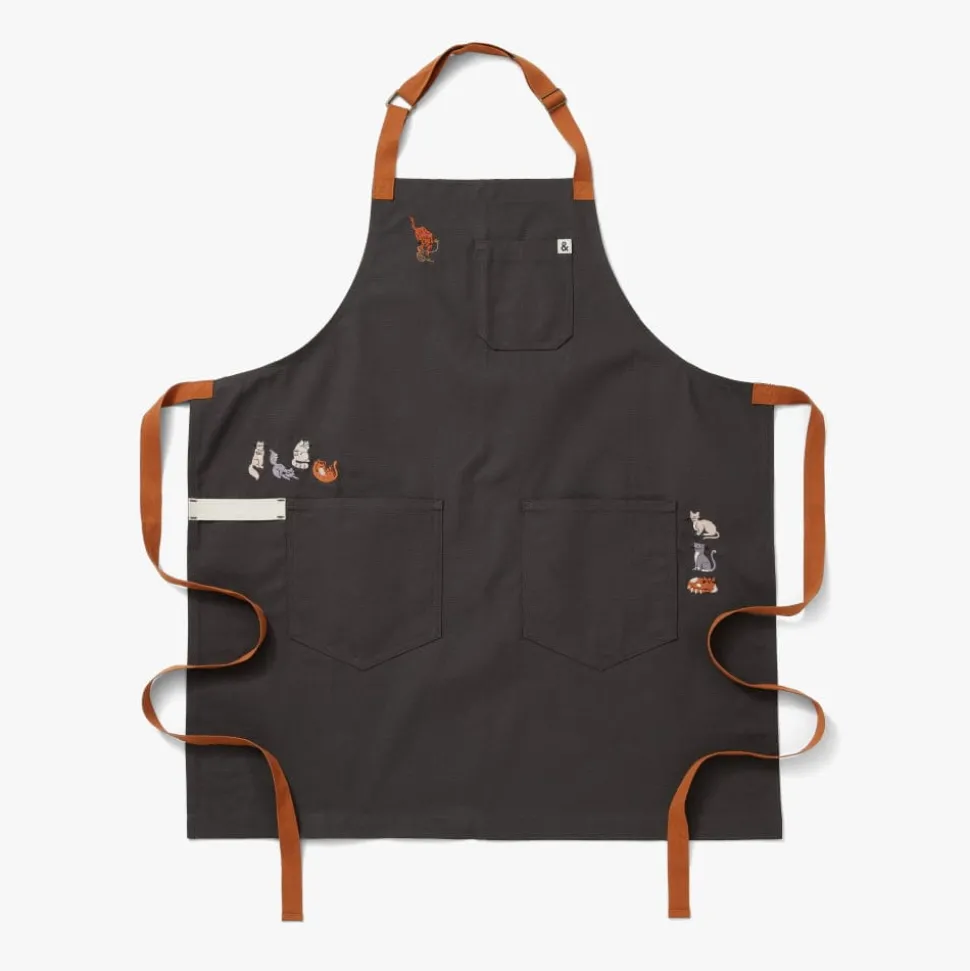 Essential Apron Pets